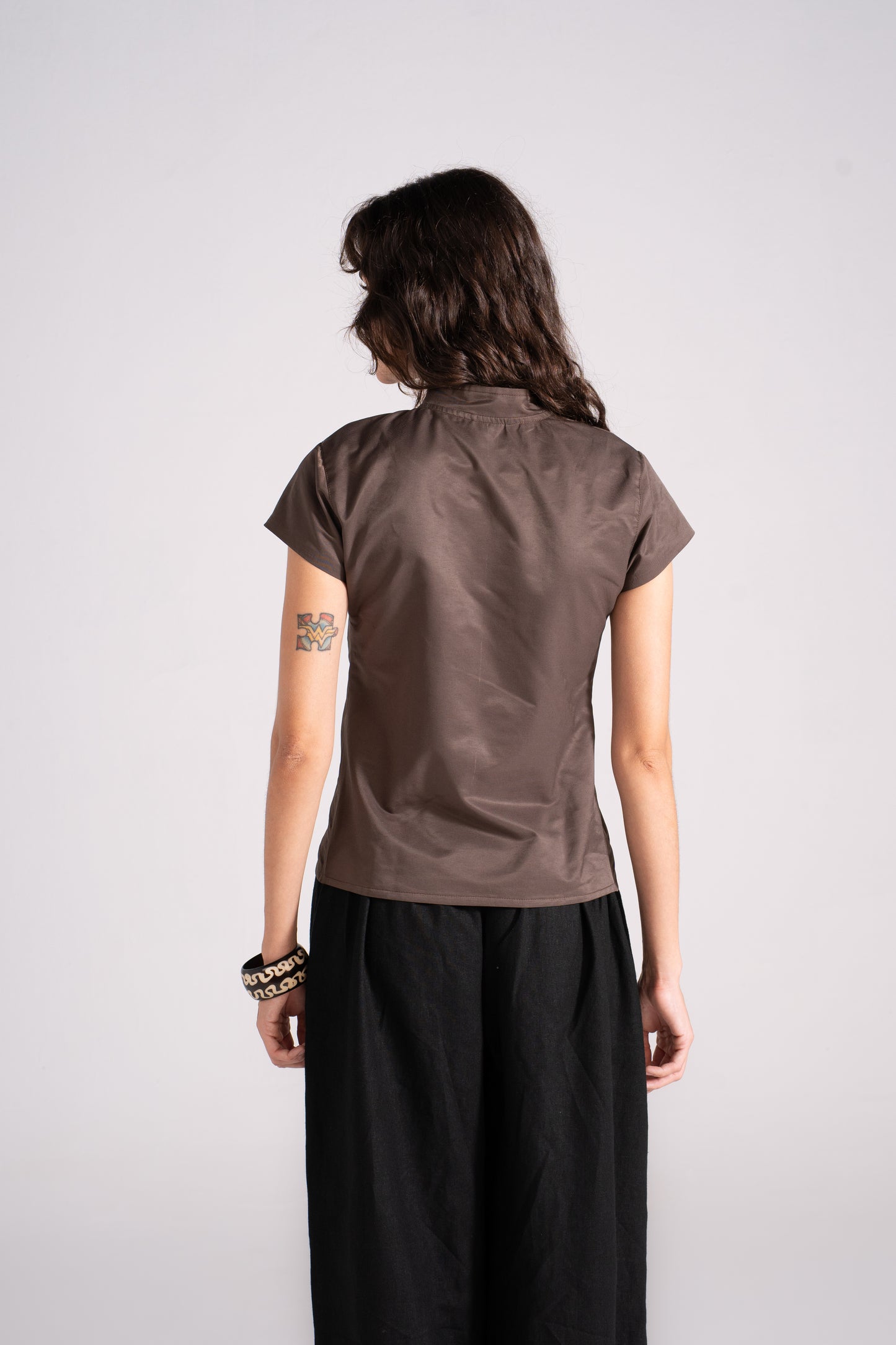 Curved Fitted top