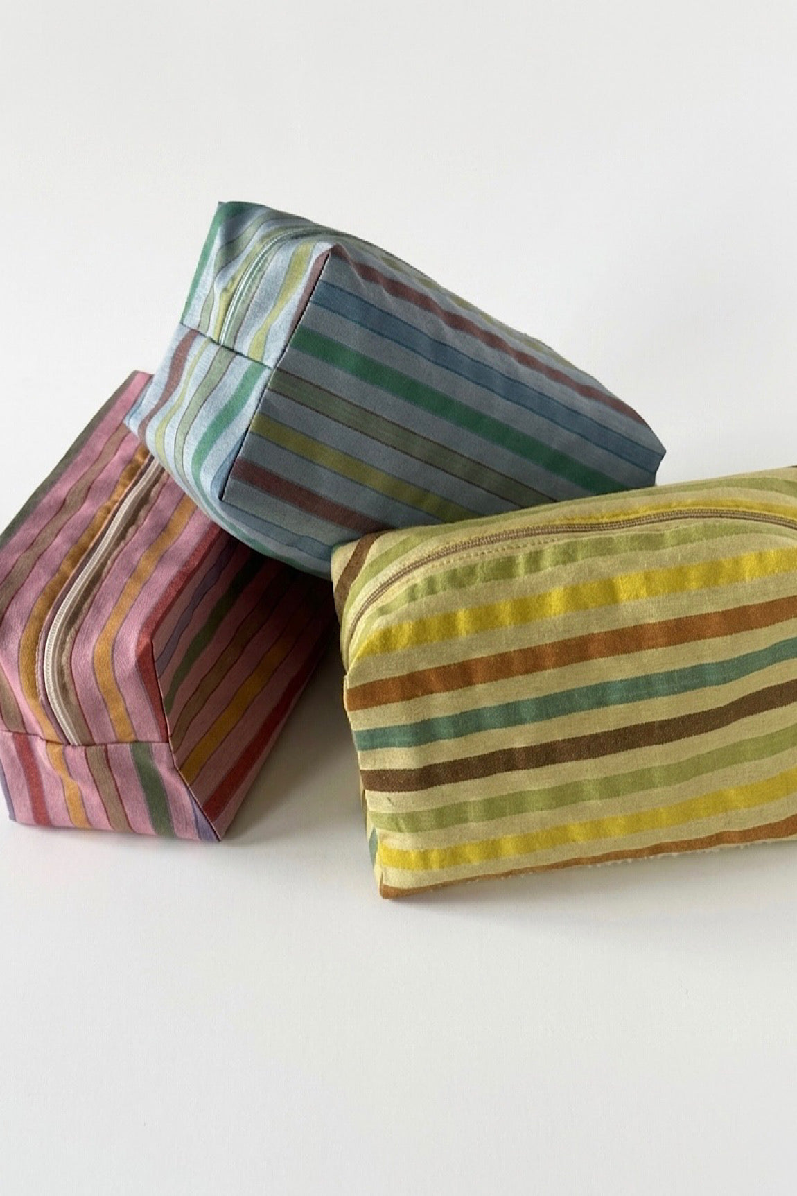 Vintage Stripes Pouch Yellow