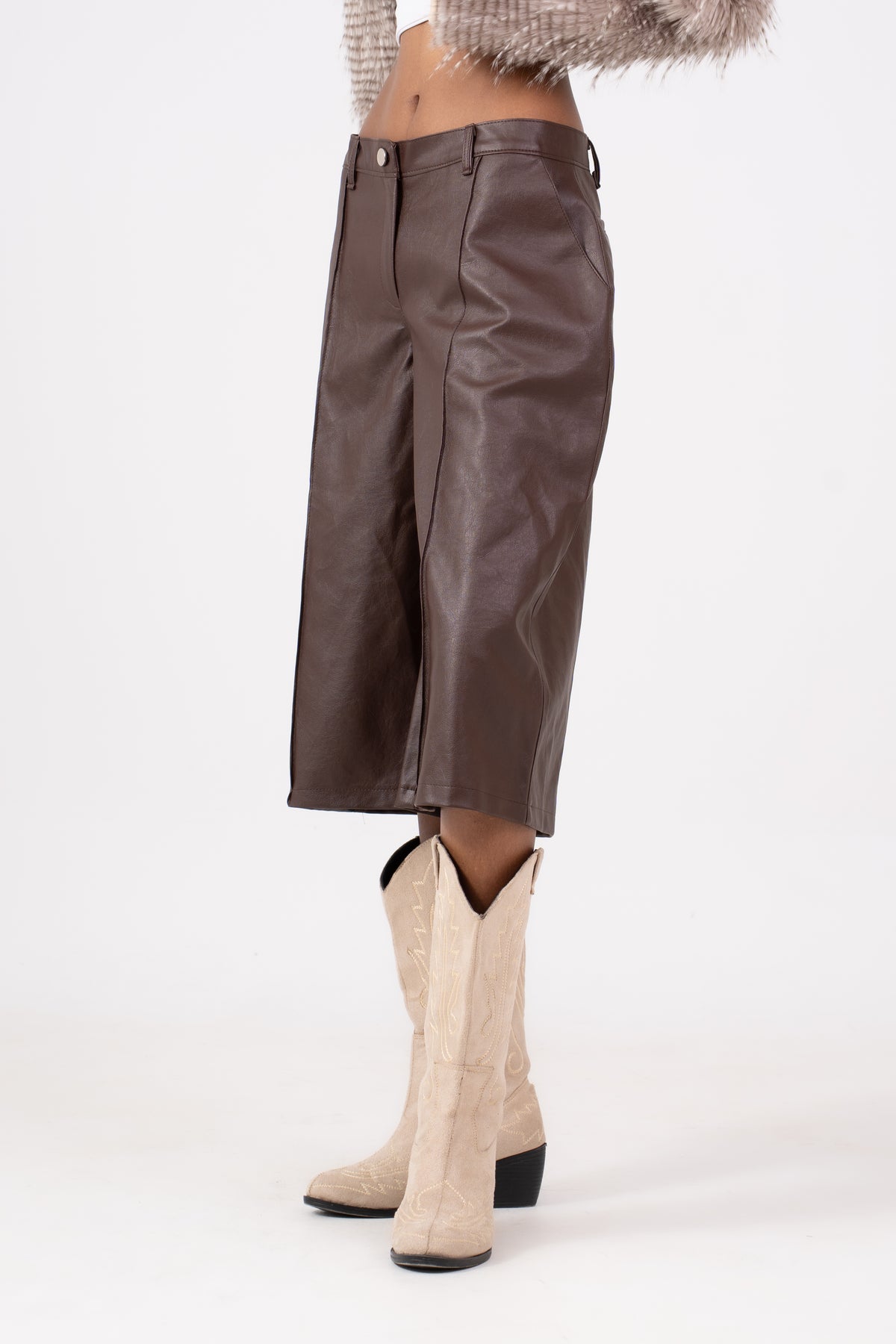 Leather Jorts Brown