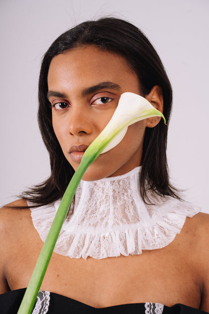 High-Neck Lace Necklace